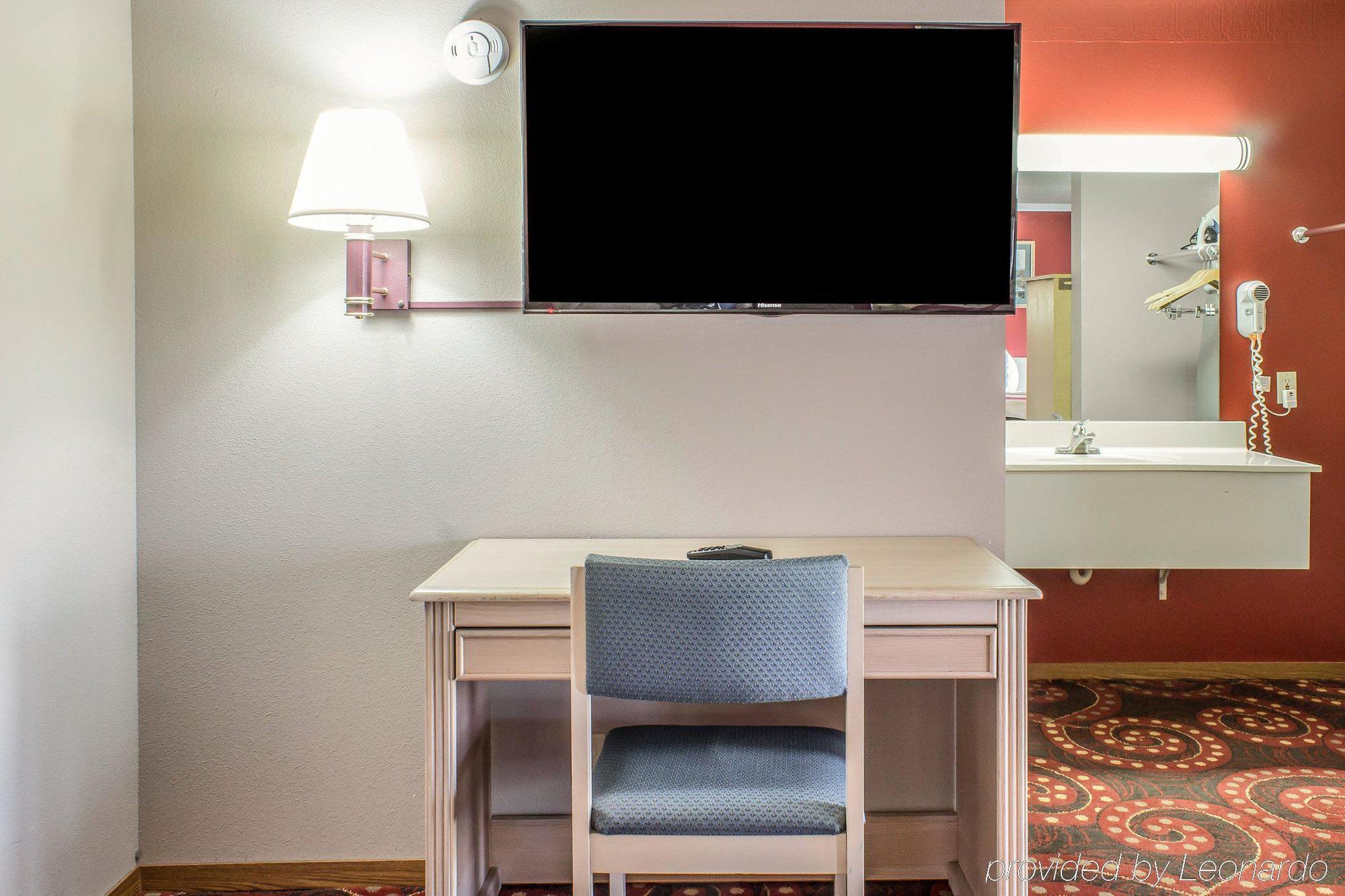 Spencer Inn & Suites المظهر الخارجي الصورة