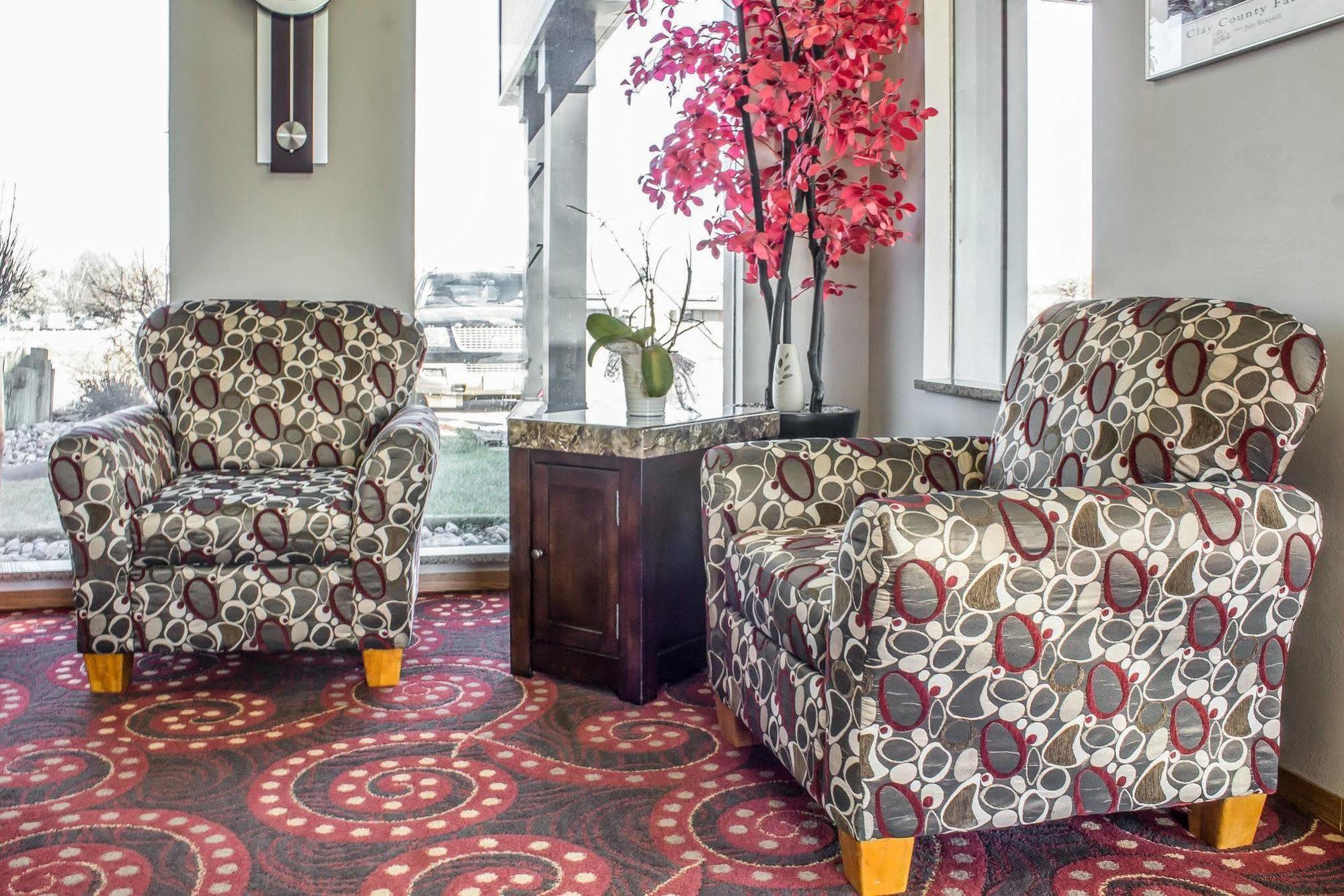 Spencer Inn & Suites المظهر الخارجي الصورة
