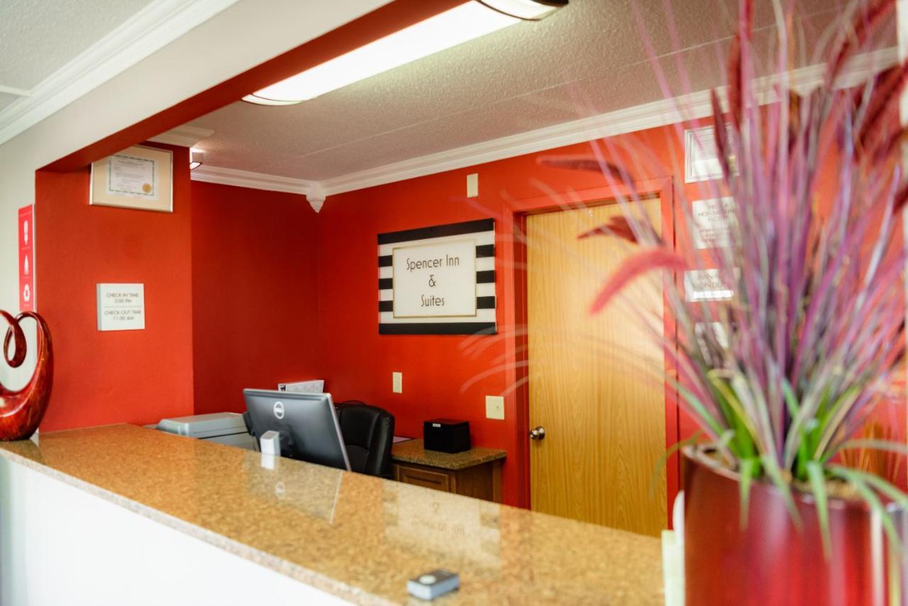 Spencer Inn & Suites المظهر الخارجي الصورة